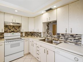 2404 Antigua Cir D4, Coconut Creek FL 33066