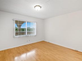 2404 Antigua Cir D4, Coconut Creek FL 33066