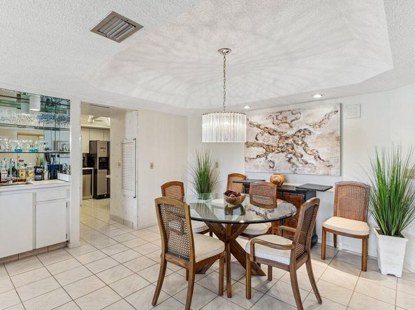 3610 S Ocean Boulevard 502, South Palm Beach FL 33480