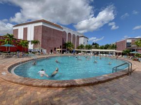 417 Markham S, Deerfield Beach FL 33442