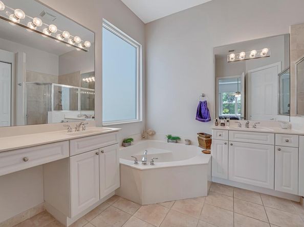 5598 Fountains Drive S, Lake Worth FL 33467