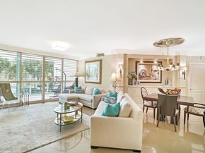 550 SE Mizner Blvd B209, Boca Raton FL 33432