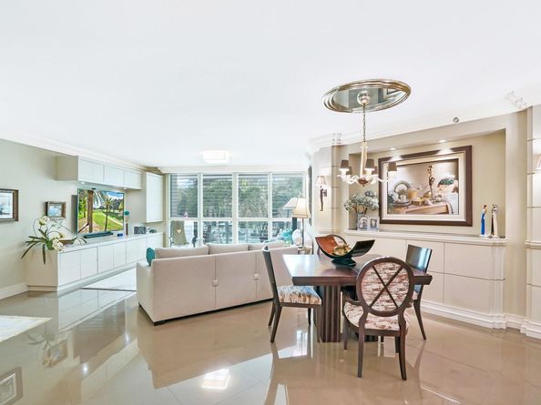 550 SE Mizner Blvd B209, Boca Raton FL 33432