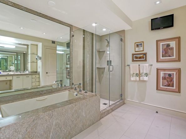 550 SE Mizner Blvd B209, Boca Raton FL 33432