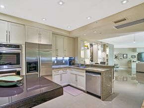 550 SE Mizner Blvd B209, Boca Raton FL 33432