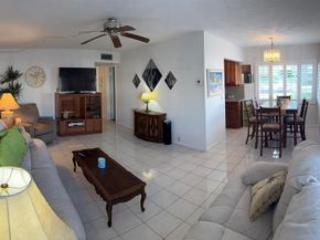 3160 Lake Osborne Drive 112, Lake Worth Beach FL 33461