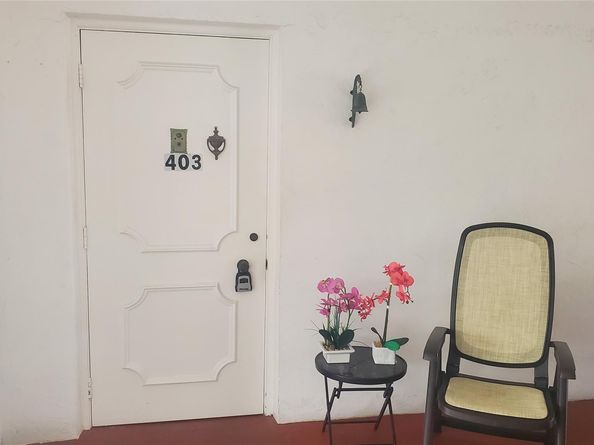 3910 Crystal Lake Dr 403, Deerfield Beach FL 33064