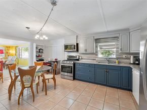1751 SW 83rd Ter, Davie FL 33324
