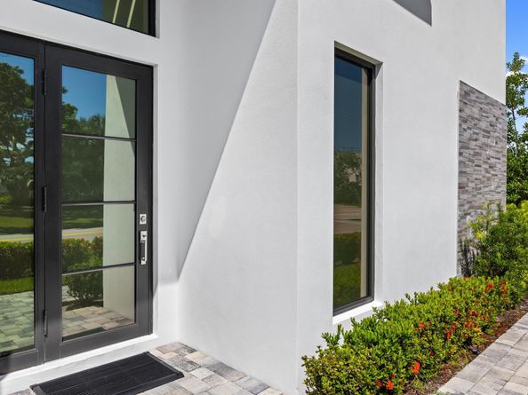 698 Jeffery Street, Boca Raton FL 33487