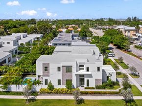 698 Jeffery Street, Boca Raton FL 33487
