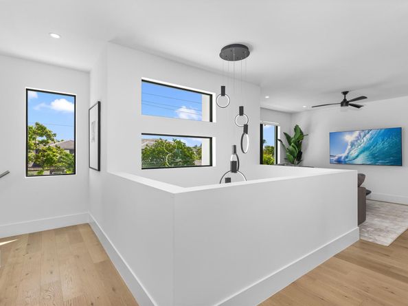 698 Jeffery Street, Boca Raton FL 33487