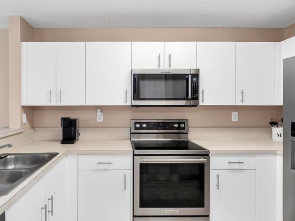 14163 SW 150th Ave, Miami FL 33196