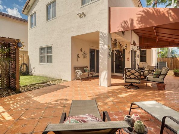 14163 SW 150th Ave, Miami FL 33196