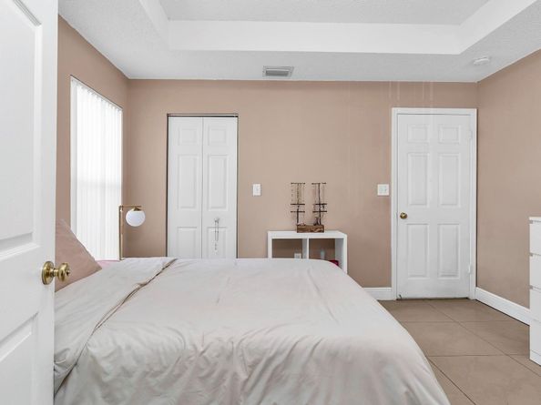 14163 SW 150th Ave, Miami FL 33196