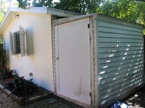 1337 NE 16th Ave, Fort Lauderdale FL 33304