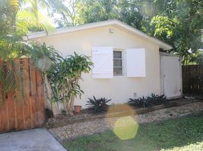 1337 NE 16th Ave, Fort Lauderdale FL 33304