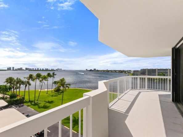115 Lakeshore Drive 547, North Palm Beach FL 33408
