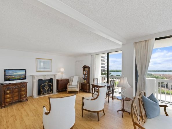 115 Lakeshore Drive 547, North Palm Beach FL 33408