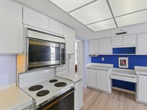 115 Lakeshore Drive 547, North Palm Beach FL 33408