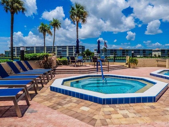 115 Lakeshore Drive 547, North Palm Beach FL 33408