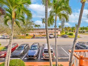 1000 SW 11th Ave 12A BLDG E, Hallandale Beach FL 33009