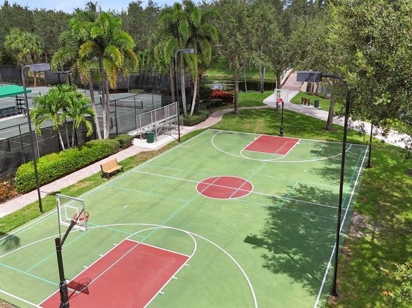 8168 Montserrat Pl, Wellington FL 33414