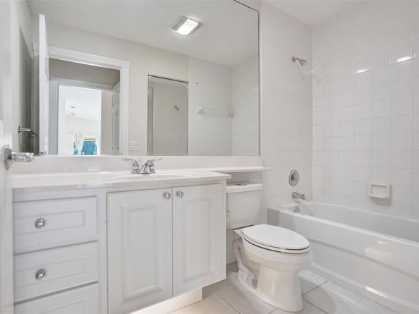 8168 Montserrat Pl, Wellington FL 33414