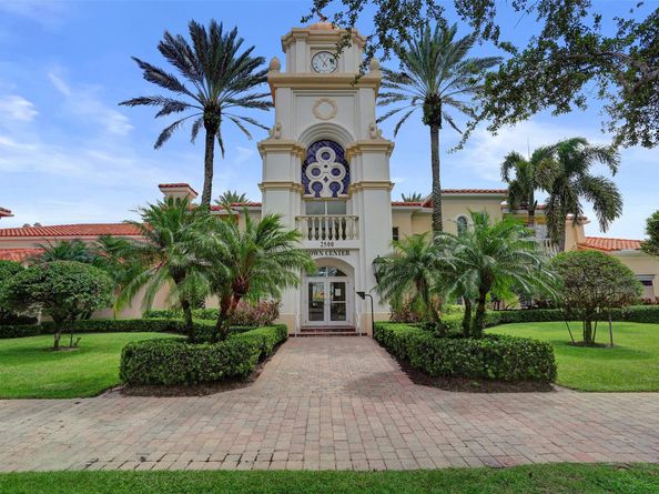 8168 Montserrat Pl, Wellington FL 33414