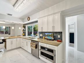 2732 NE 26th St, Fort Lauderdale FL 33305