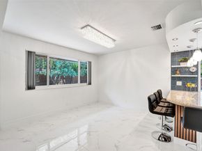 2732 NE 26th St, Fort Lauderdale FL 33305
