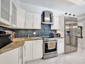 2732 NE 26th St, Fort Lauderdale FL 33305