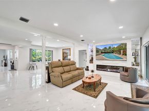 2732 NE 26th St, Fort Lauderdale FL 33305