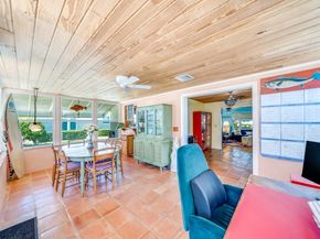 348 Alhambra Pl, West Palm Beach FL 33405