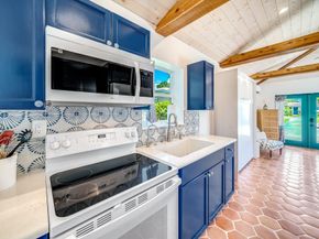 348 Alhambra Pl, West Palm Beach FL 33405