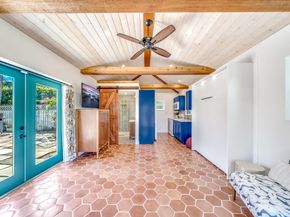 348 Alhambra Pl, West Palm Beach FL 33405