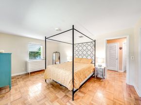 348 Alhambra Pl, West Palm Beach FL 33405