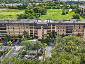 5340 NW 2nd Avenue 421, Boca Raton FL 33487