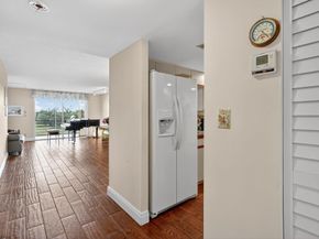 5340 NW 2nd Avenue 421, Boca Raton FL 33487