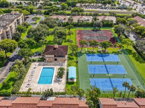 5340 NW 2nd Avenue 421, Boca Raton FL 33487