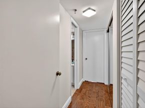 5340 NW 2nd Avenue 421, Boca Raton FL 33487