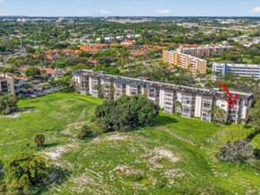 5340 NW 2nd Avenue 421, Boca Raton FL 33487