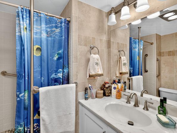 5340 NW 2nd Avenue 421, Boca Raton FL 33487