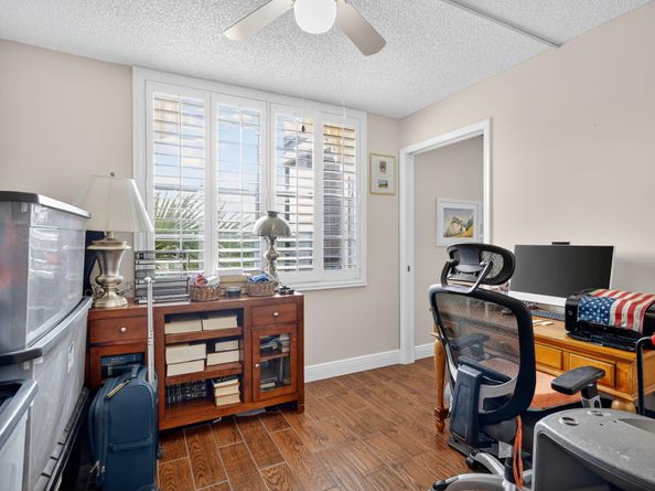 5340 NW 2nd Avenue 421, Boca Raton FL 33487