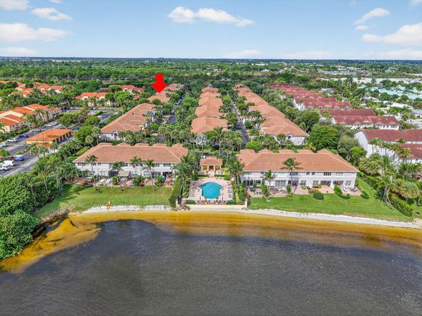 179 Las Brisas Circle, Hypoluxo FL 33462
