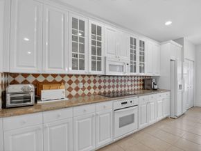 179 Las Brisas Circle, Hypoluxo FL 33462