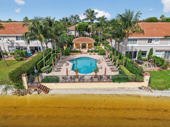 179 Las Brisas Circle, Hypoluxo FL 33462