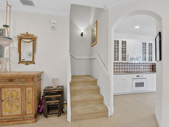 179 Las Brisas Circle, Hypoluxo FL 33462