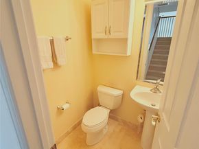 1951 Coral Heights Blvd 402, Fort Lauderdale FL 33308