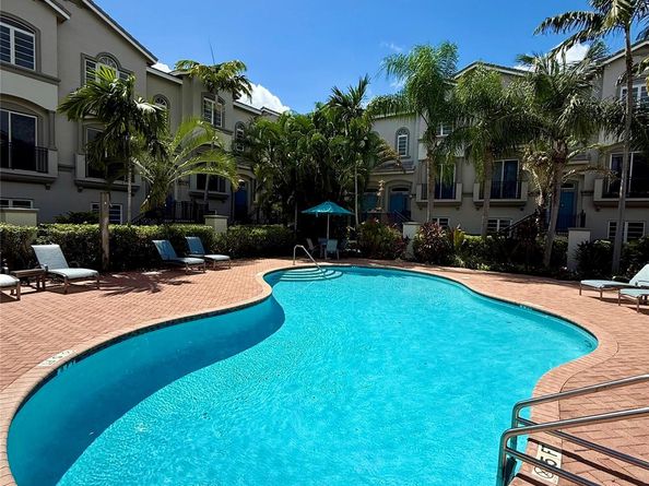 1951 Coral Heights Blvd 402, Fort Lauderdale FL 33308