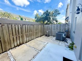 1951 Coral Heights Blvd 402, Fort Lauderdale FL 33308